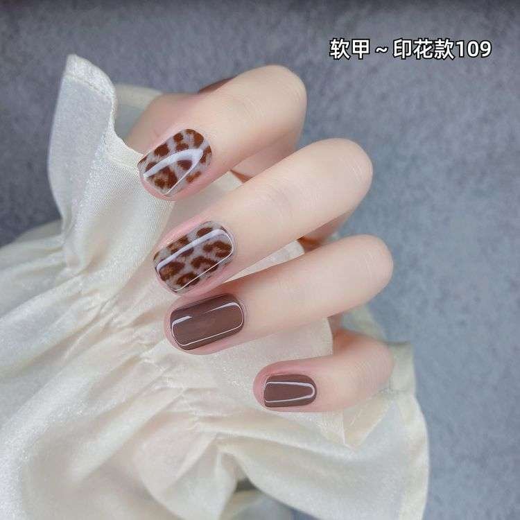 Short Press on Nails | Acrylic Nail Series from Nail York Style Number 101-146 - Image 7